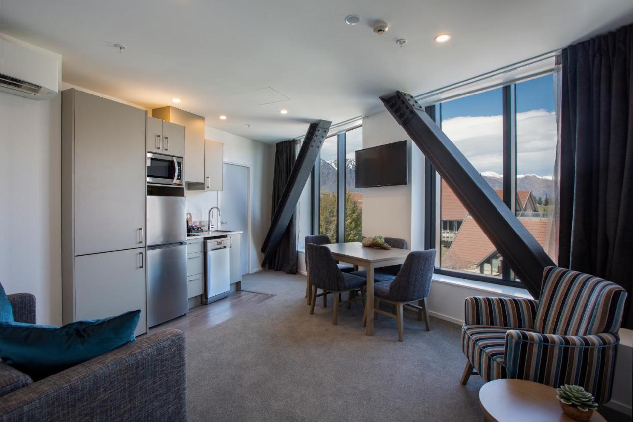 Ramada By Wyndham Queenstown Central Εξωτερικό φωτογραφία