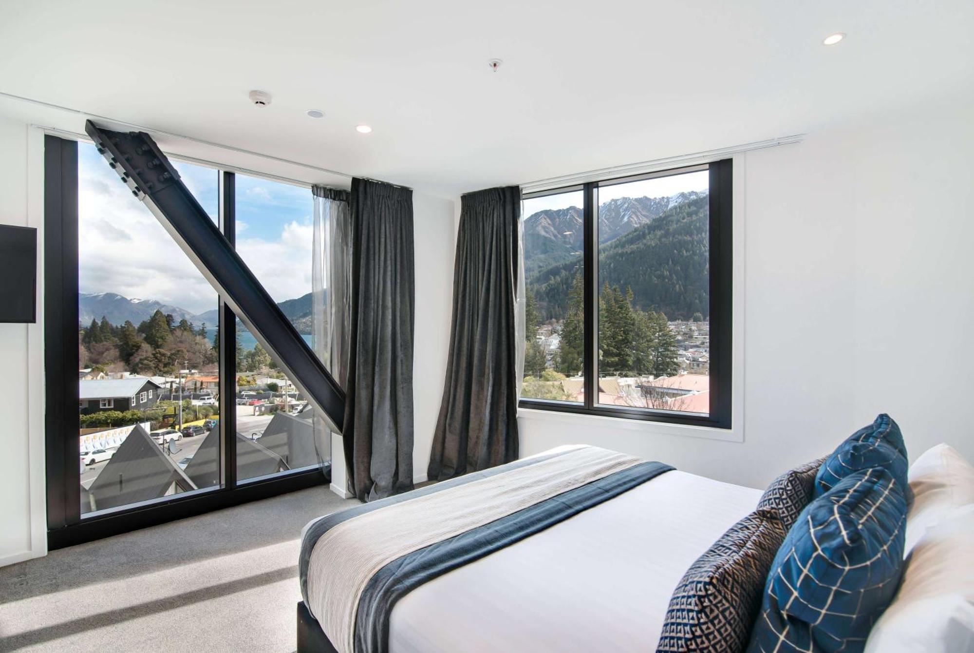 Ramada By Wyndham Queenstown Central Εξωτερικό φωτογραφία