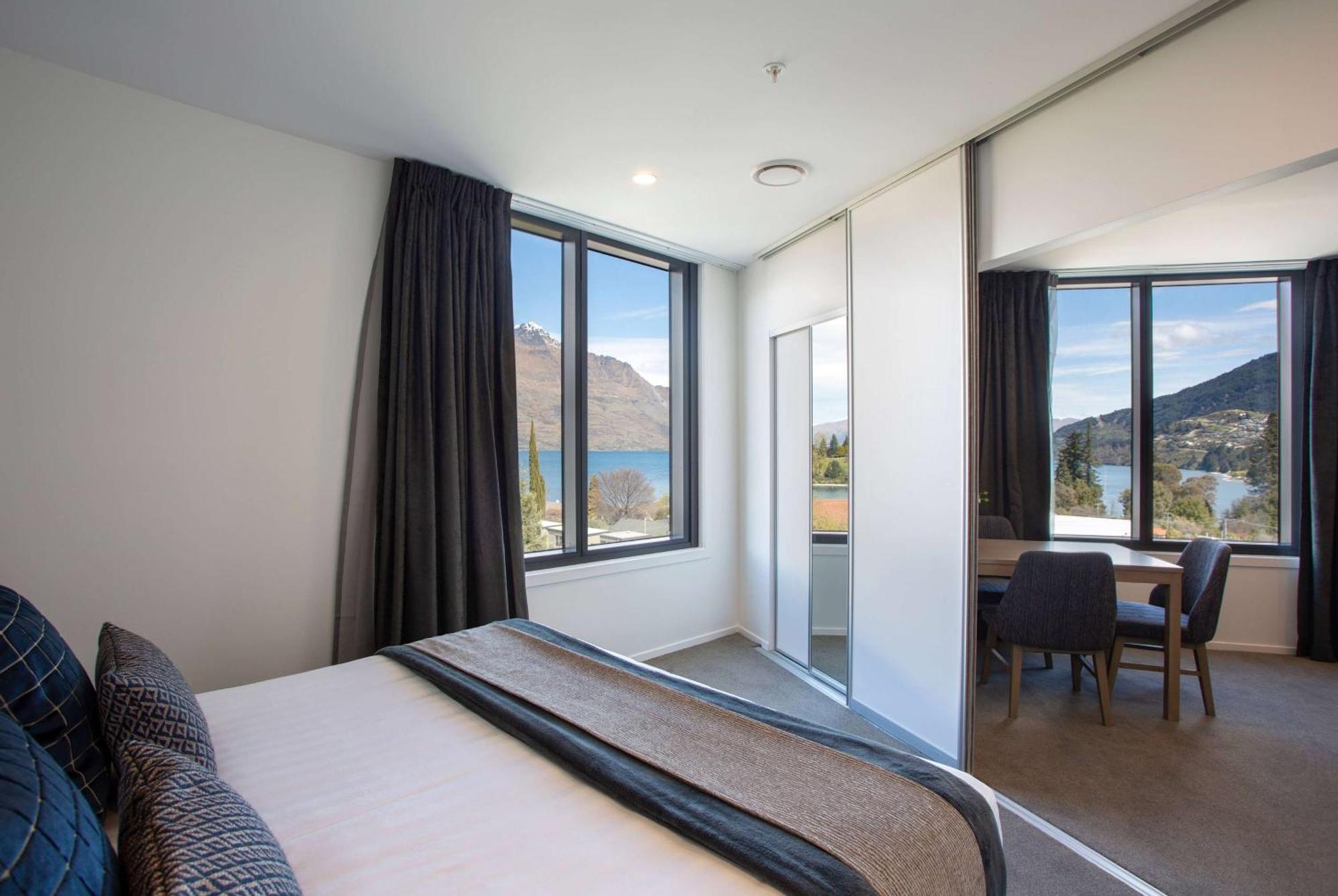 Ramada By Wyndham Queenstown Central Εξωτερικό φωτογραφία