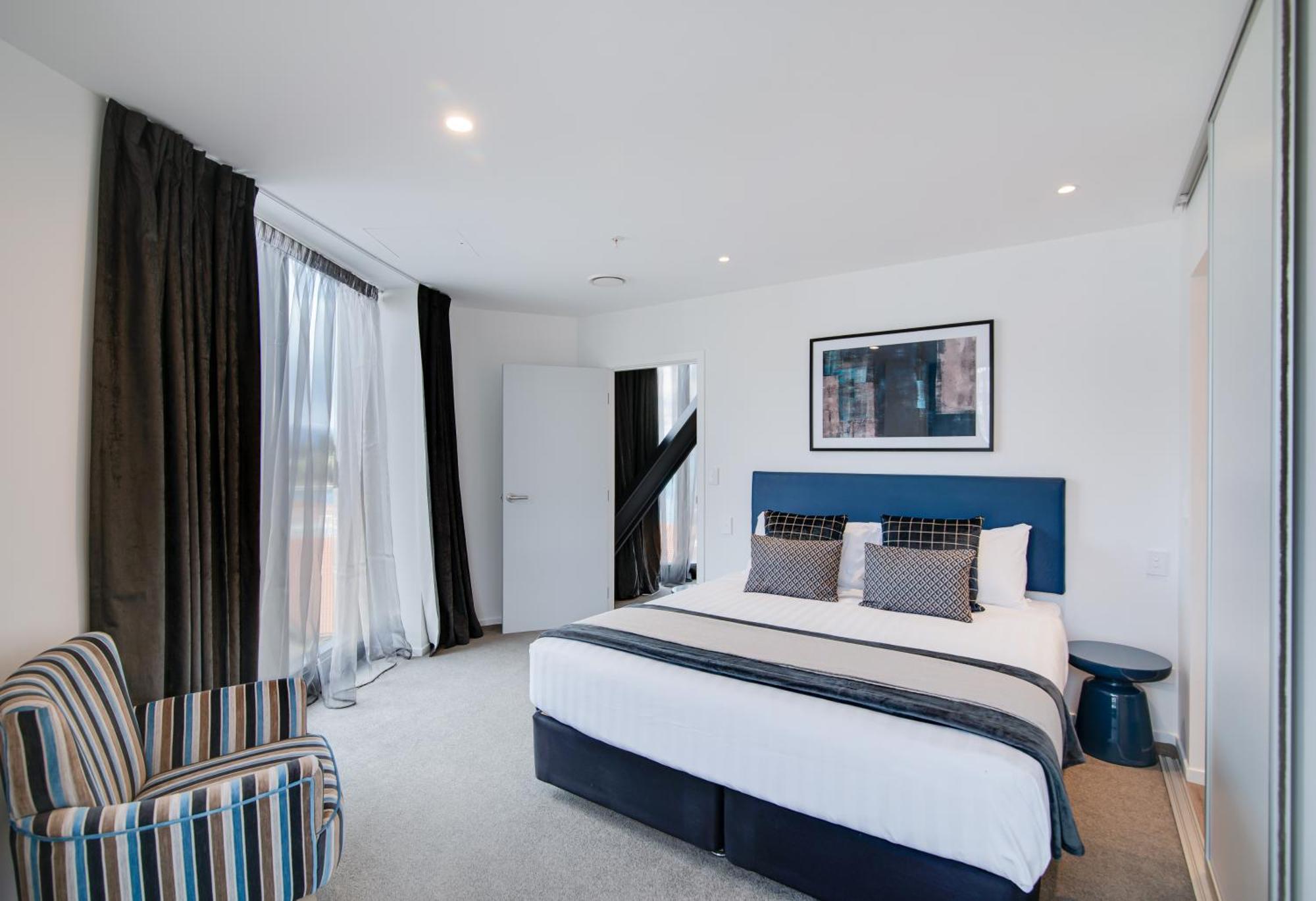 Ramada By Wyndham Queenstown Central Εξωτερικό φωτογραφία